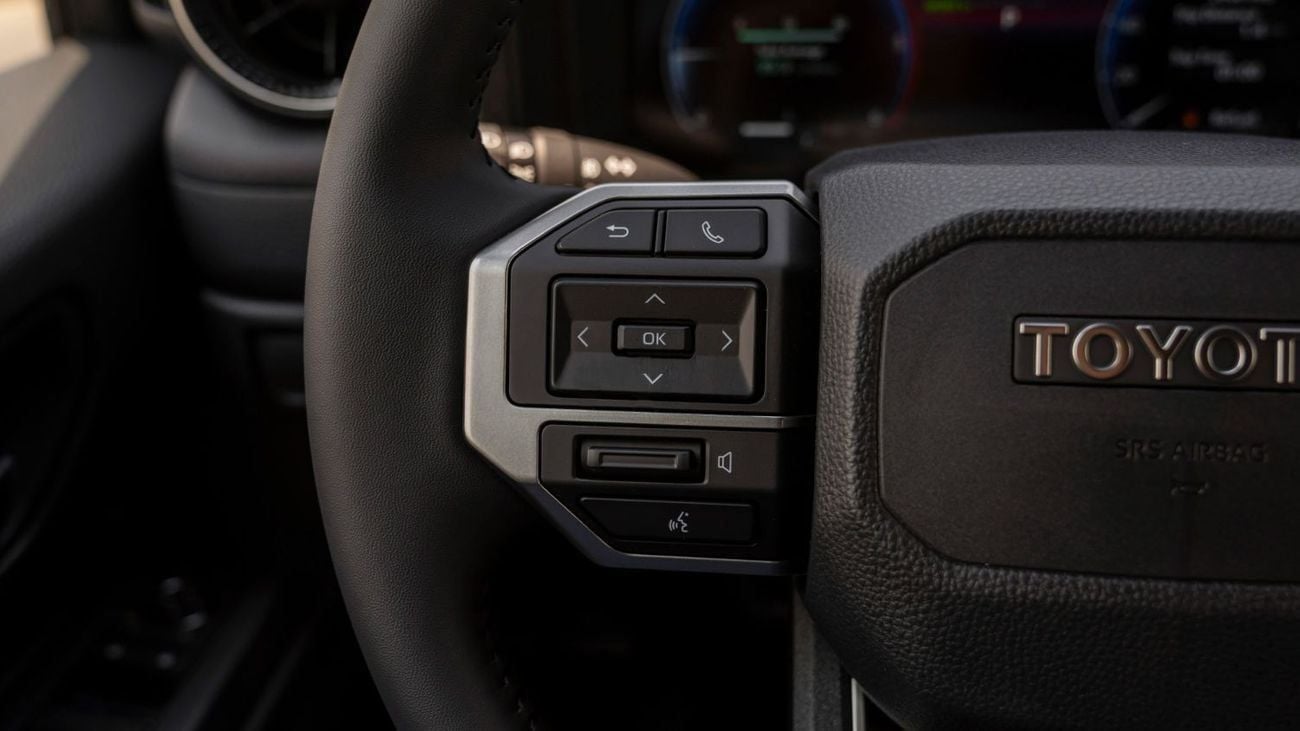 Toyota Prado (LHD) TOYOTA PRADO 250 VX PREMIUM 2.8D AT MY2025 – BLACK