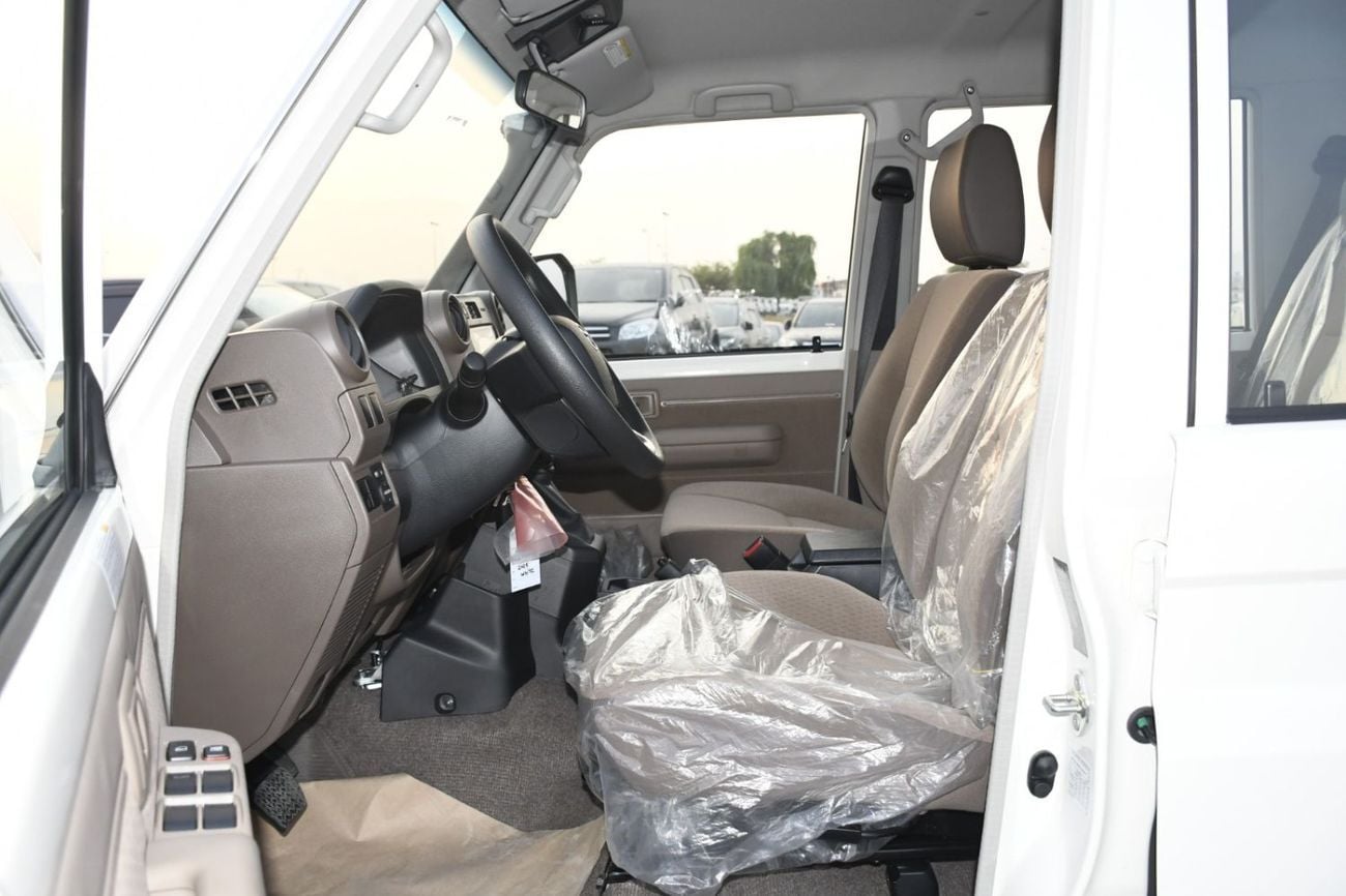 Toyota Land Cruiser 70 LX GDJ76 2.8L TDSL - E AT 40th Anniversary Package 2025YM