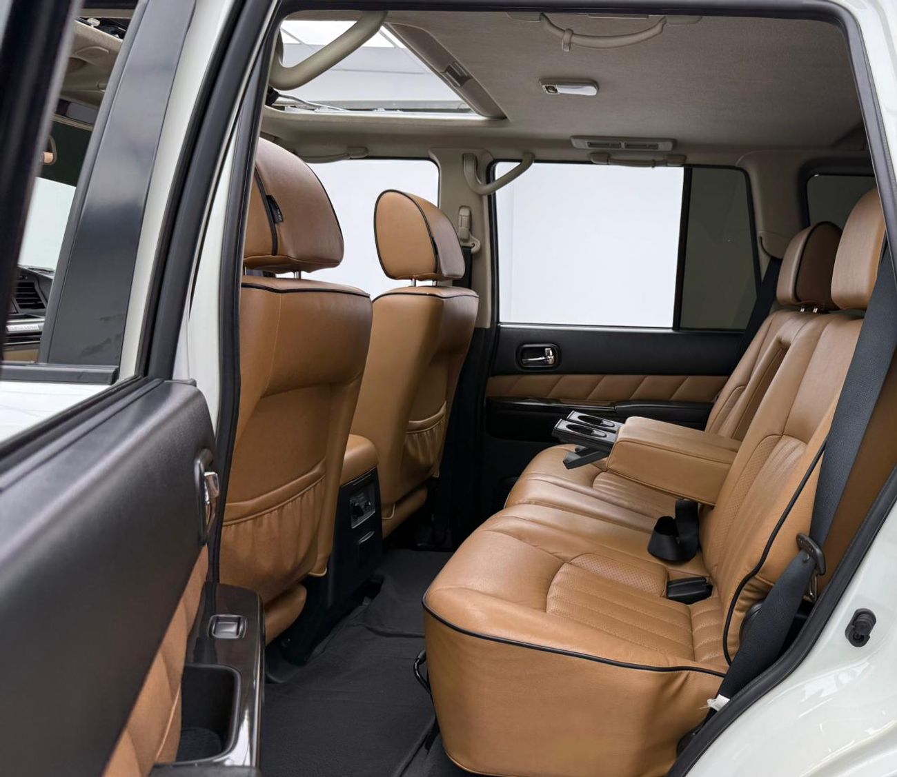 Nissan Patrol Super Safari 2019 Nissan Patrol Super Safari 4800 VTC, Warranty, Full Service History, Excellent Condition, GCC