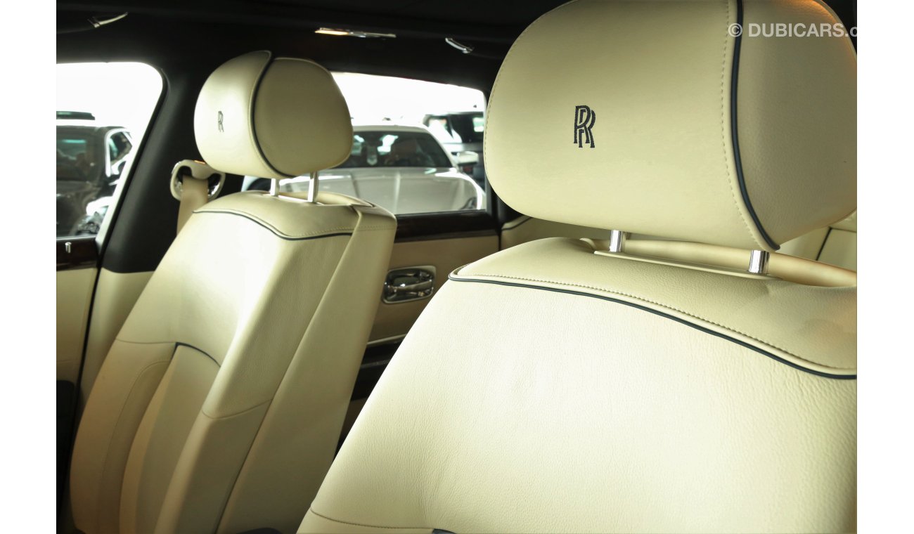 Rolls-Royce Ghost ROLLS ROYCE GHOST [ 6.6L V12 TWIN TURBO ]
