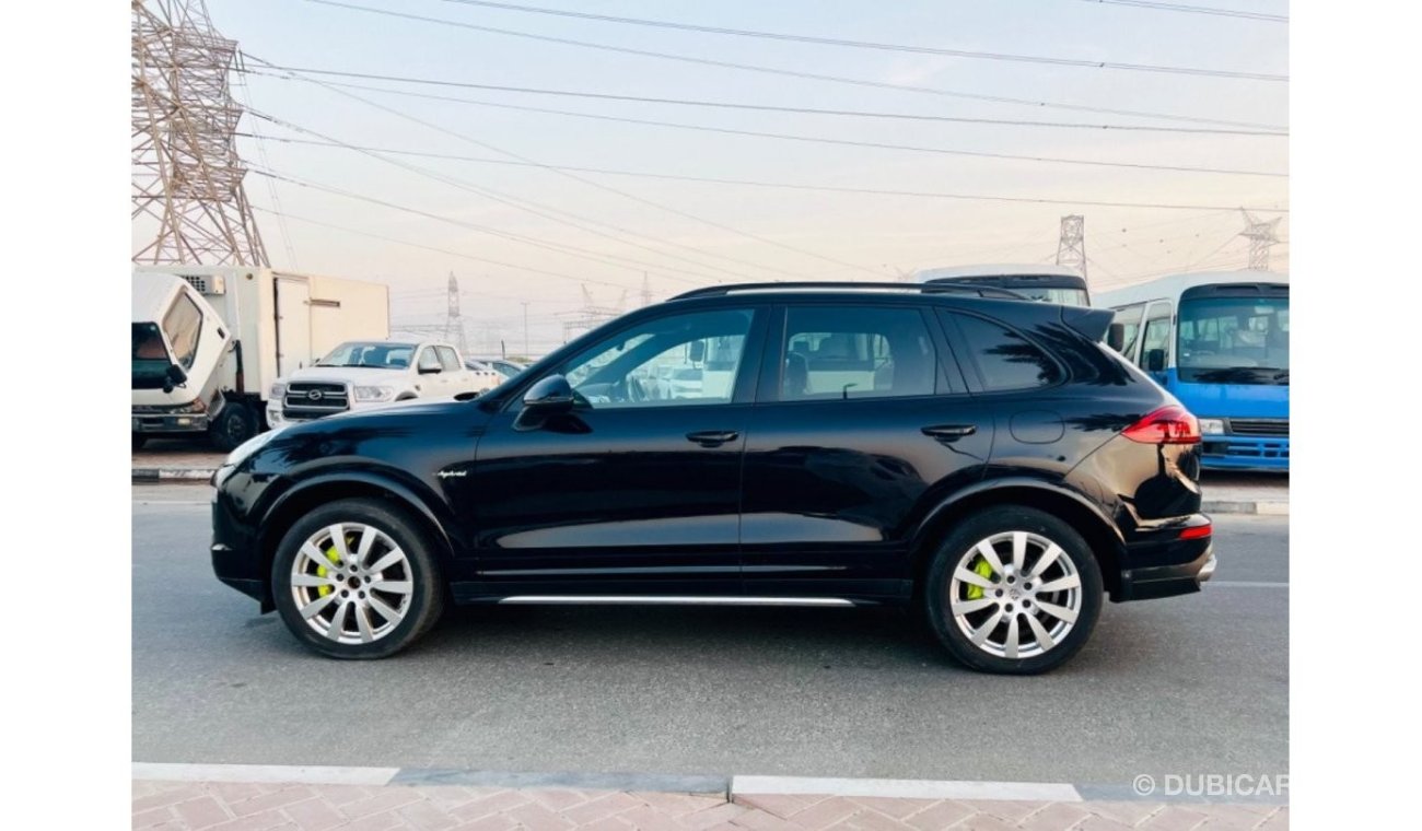 Porsche Cayenne S HYBRID V6 3000CC