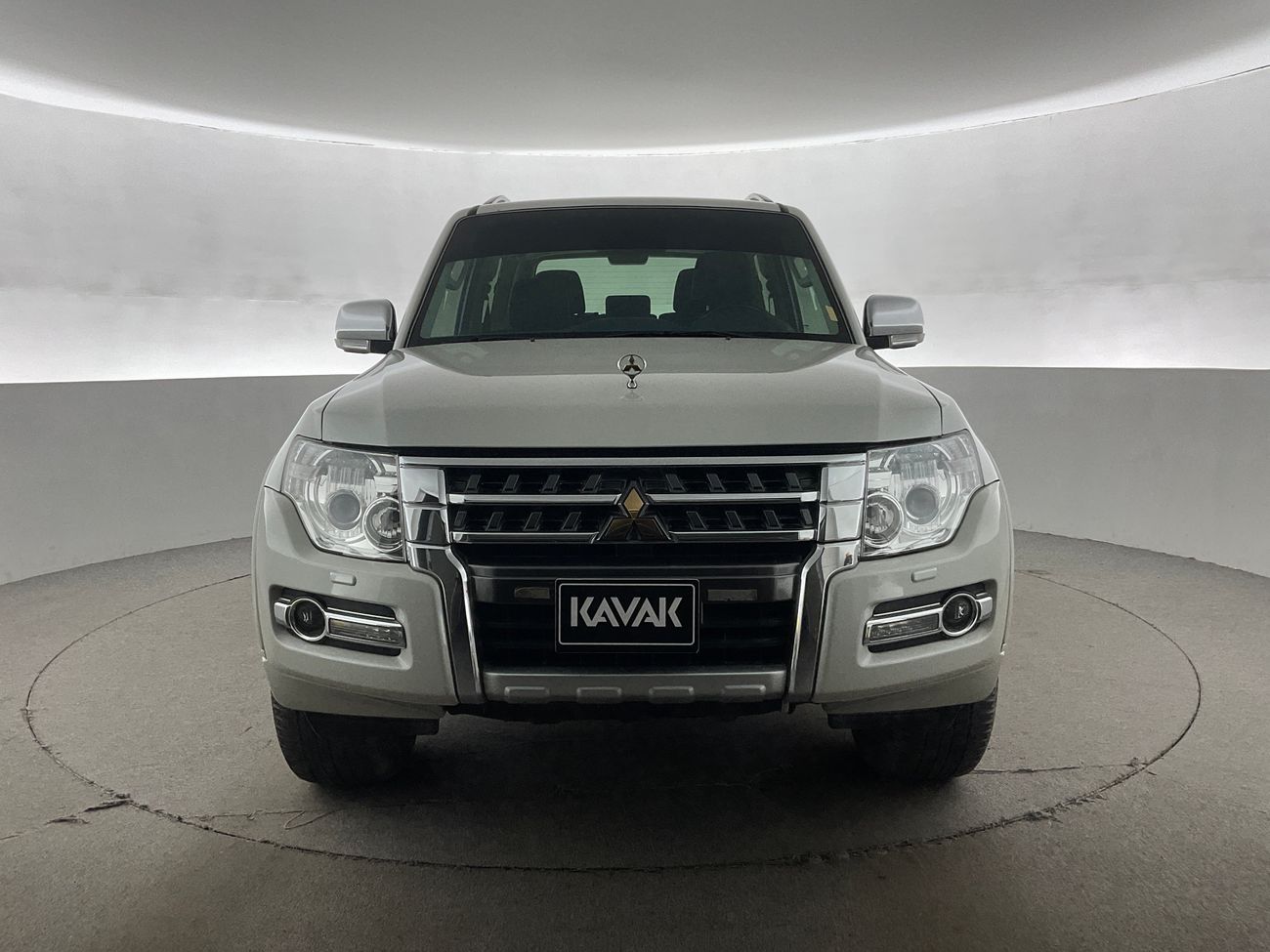 Mitsubishi Pajero GLS Highline | National Day Celebration | Guaranteed Warranty | 0 Down Payment