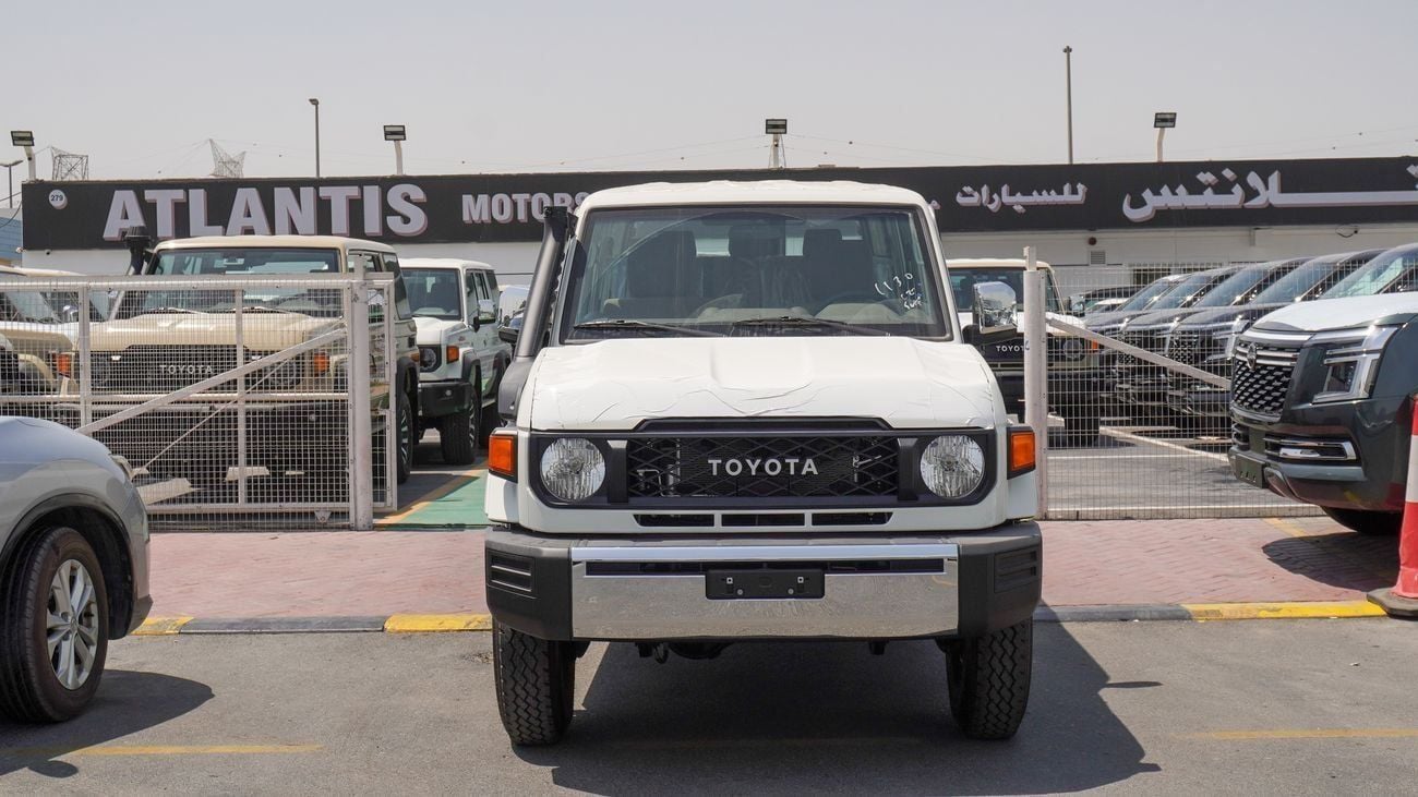 Toyota Land Cruiser 70 LC76 LX LX 2.8L Diesel A/T