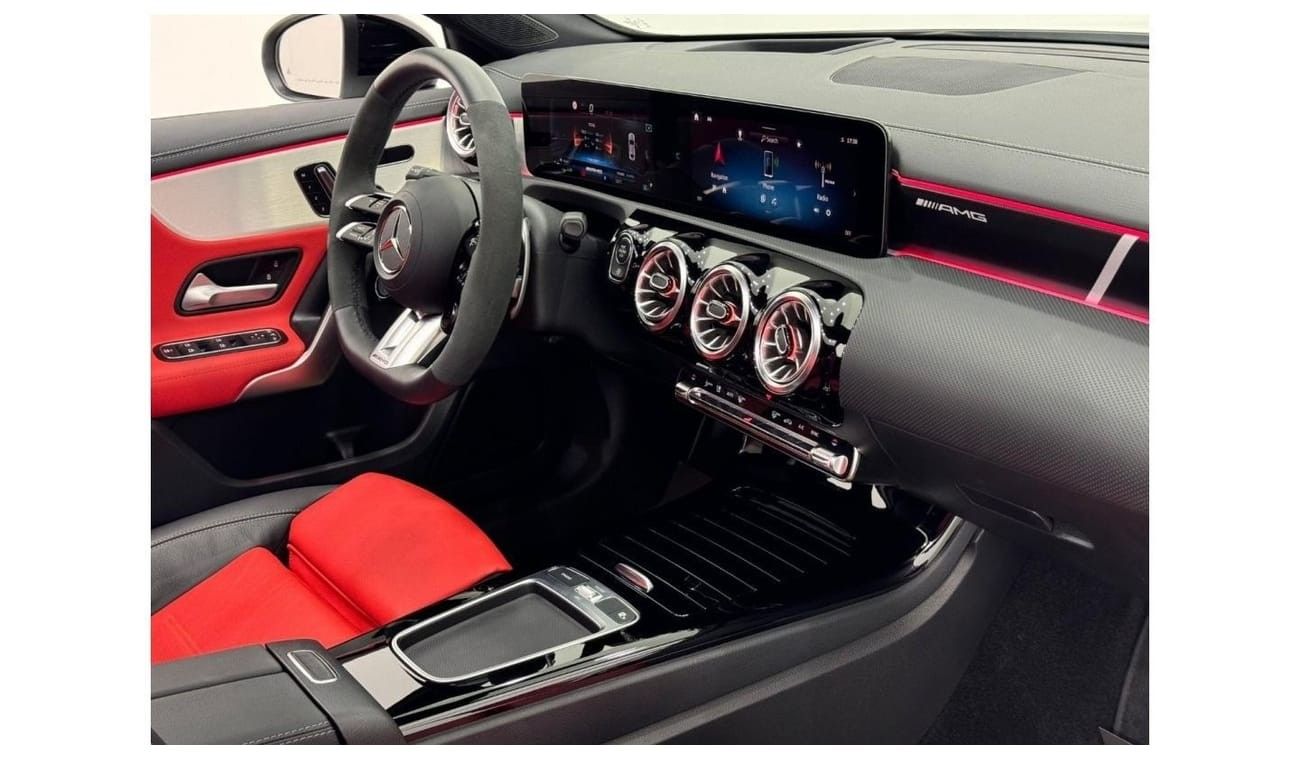 مرسيدس بنز A 35 AMG 2024 Mercedes A35 AMG Aerodynamic kit, Jan 2029 Mercedes Warranty, Excellent Condition, GCC