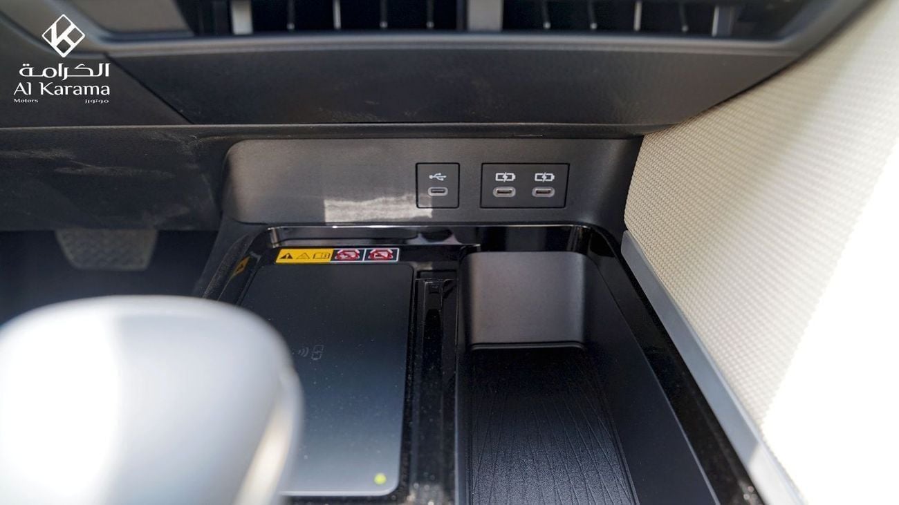 Toyota Camry Toyota Camry LE | 2.5L Hybrid |  Rear Camera | Driver Seat Lumbar Support | Cruise Control