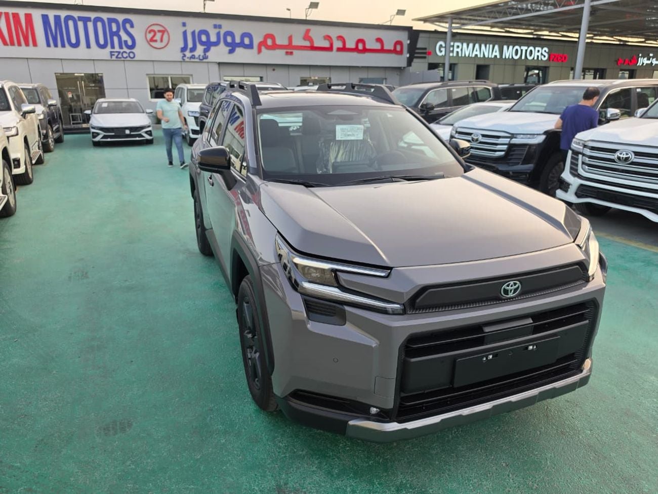 تويوتا راف ٤ Toyota RAV4 AXAL64 Hybrid 2026 – 2.5 لتر AWD | هايبرد | 5 أبواب | فل أوبشن
