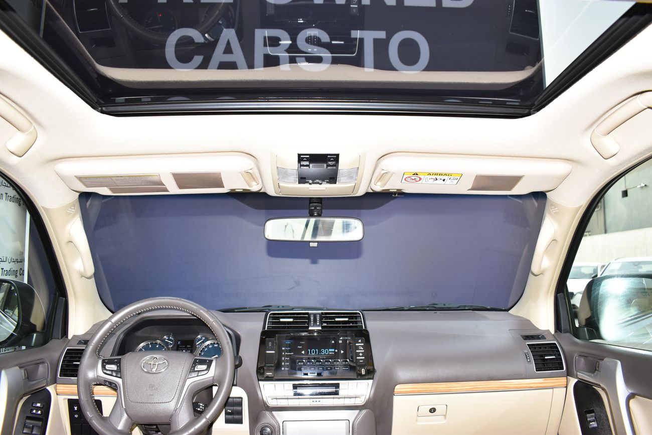 Toyota Prado AED 2599 PM | 4.0L VXR V6 4WD GCC WITH DEALER WARRANTY