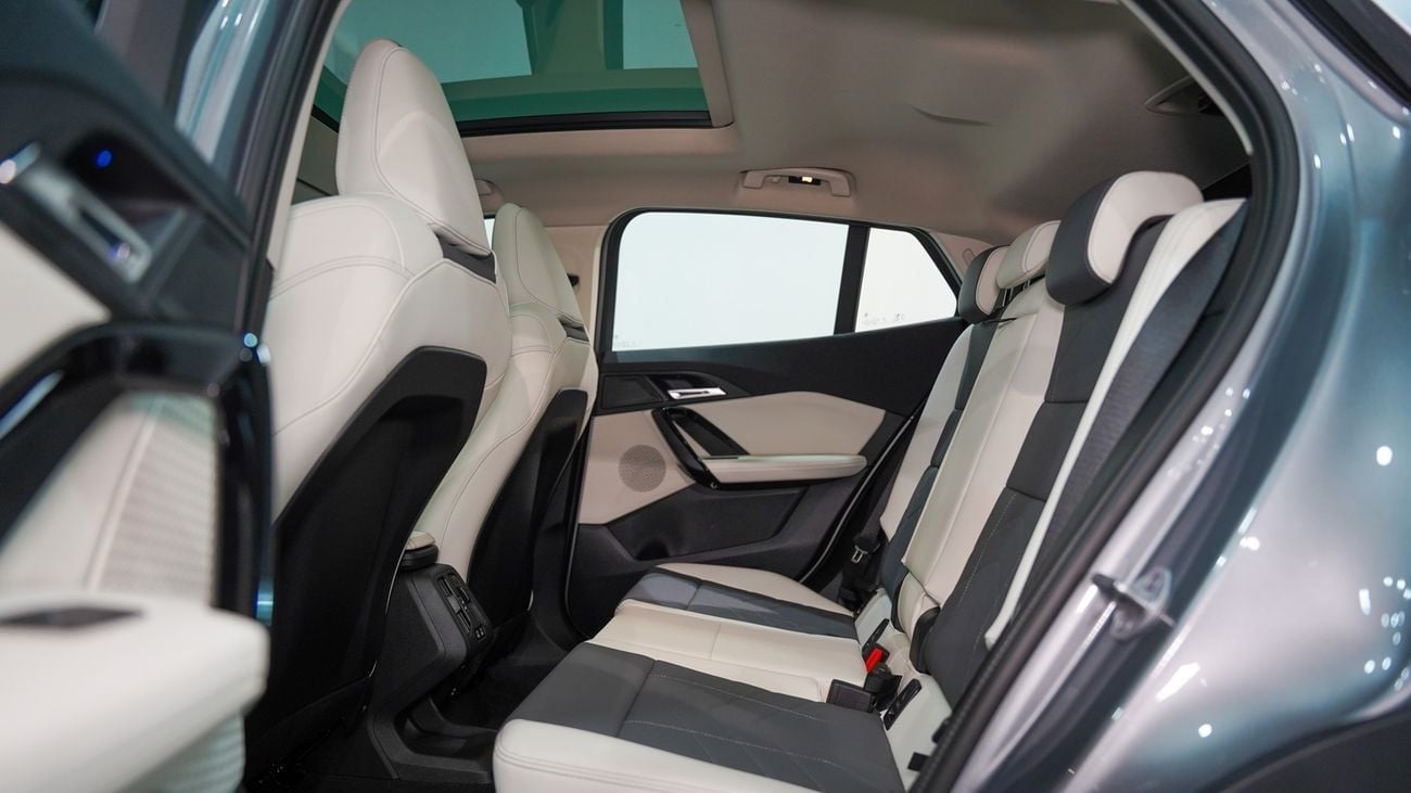 بي أم دبليو X2