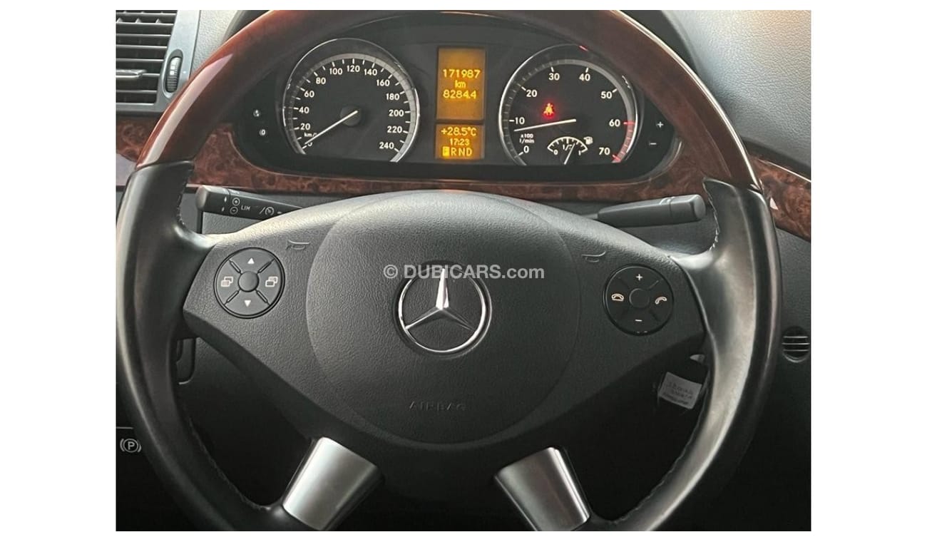 مرسيدس بنز فيانو MERCEDES BENZ VIANO 2014 GCC AVANTGARDE 3.5L FULL OPTIONS ORIGINAL PAINT