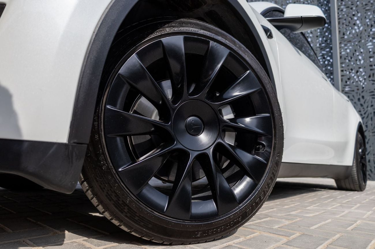 Tesla Model Y Real-Wheel Drive