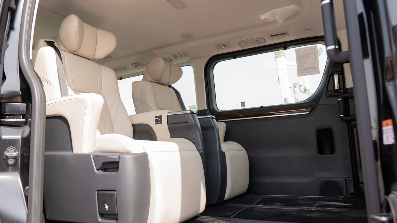 Toyota Granvia 2025 Toyota Granvia 3.5L Premium AT Petrol