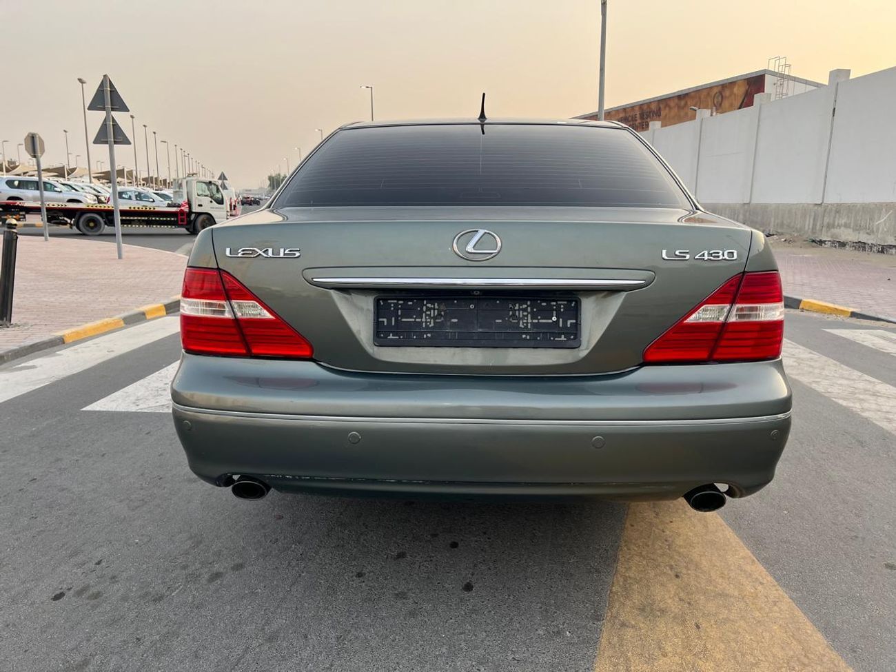 Lexus LS 430