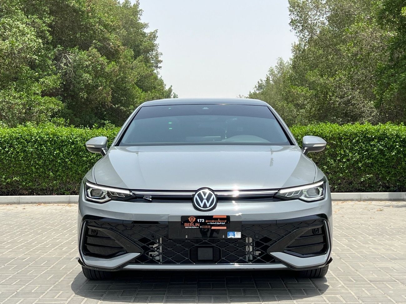فولكس واجن جولف ار Base 2.0T