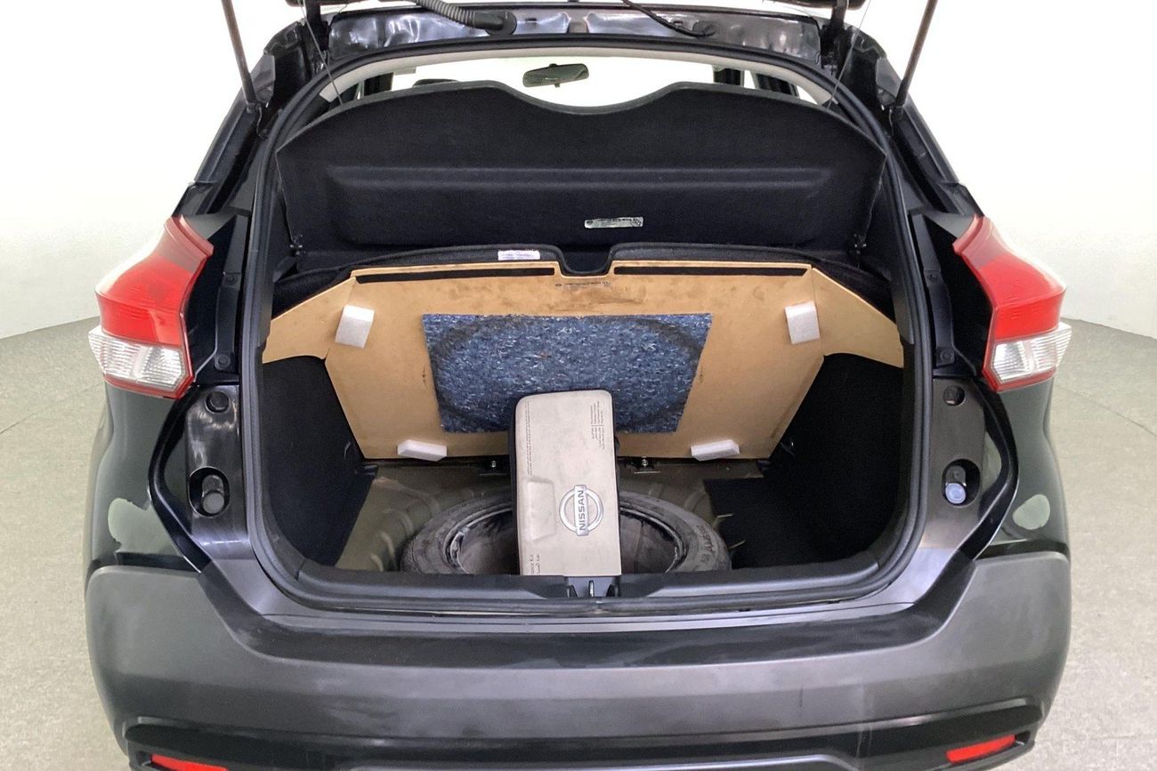 Nissan Kicks SV+NAV | Guaranteed Warranty | 0 Down Payment