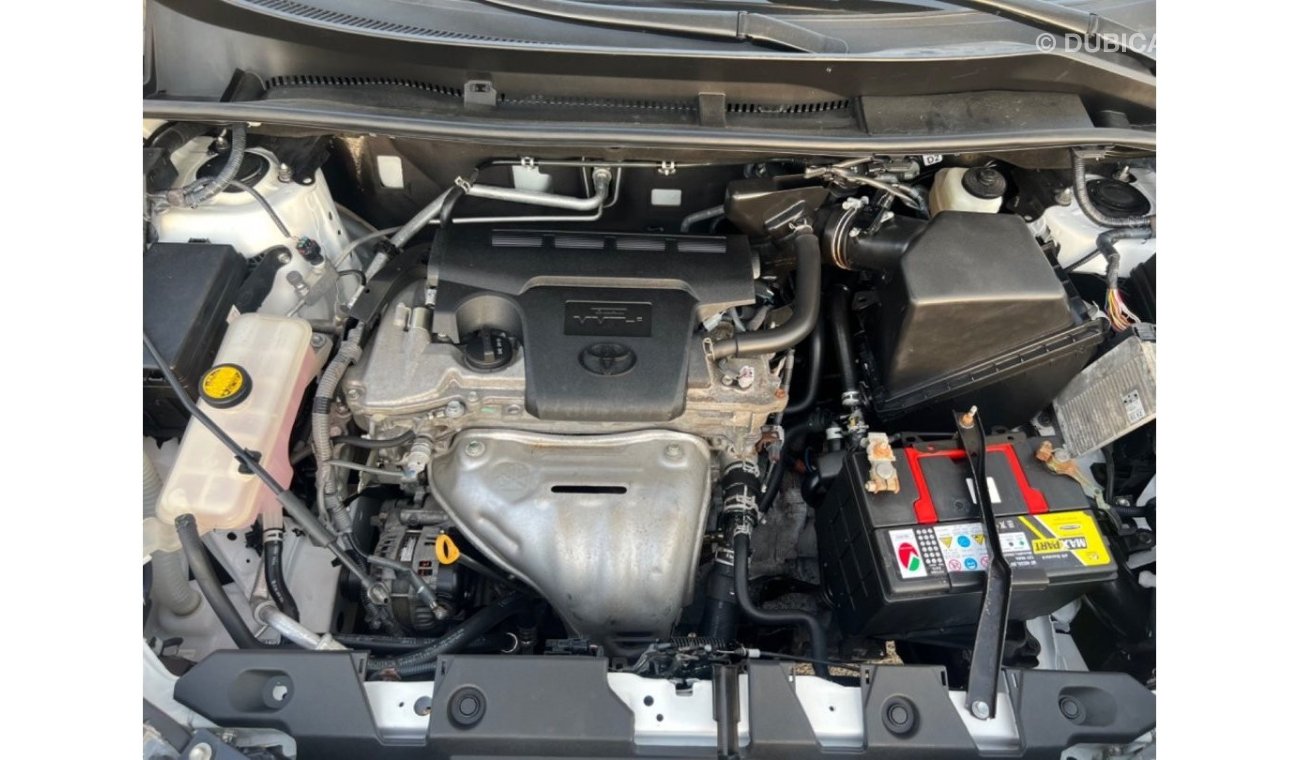 Toyota RAV4 2017 XLE SUNROOF 4x4 FULL OPTION
