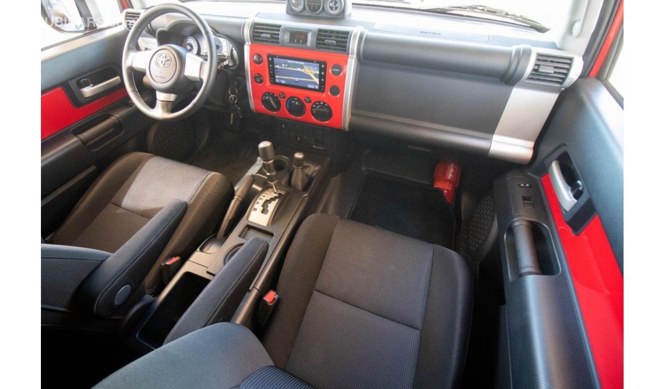 Toyota FJ Cruiser XJ10