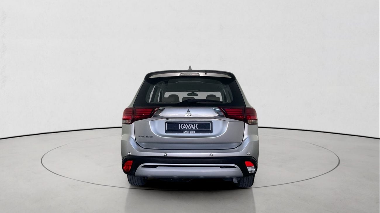 ميتسوبيشي آوتلاندر GLX Midline | شامل الضمان | 0 ﺪﻔﻋﺓ ﺃﻮﻟﻯ