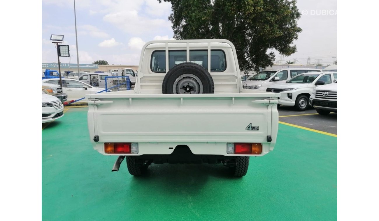 Toyota Land Cruiser Pick Up double cap // DIESEL // V6 //