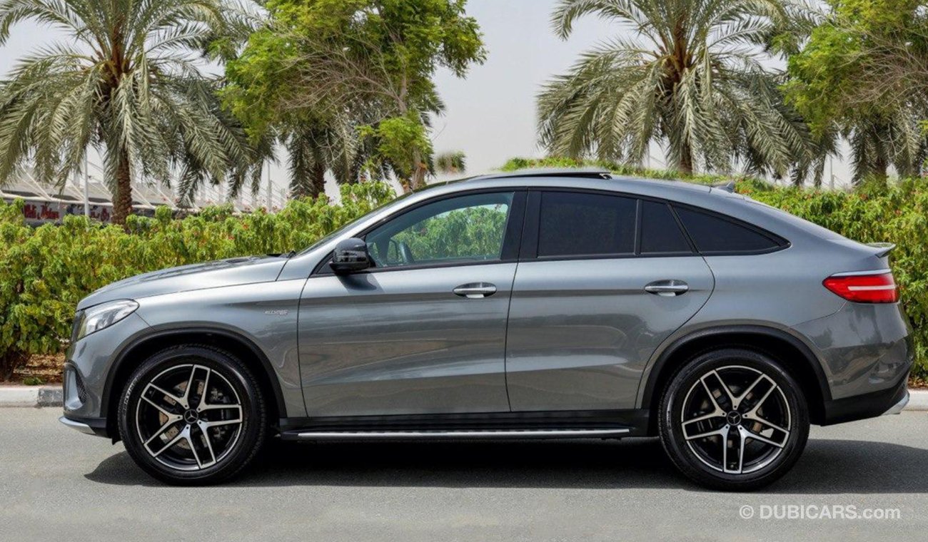 مرسيدس بنز GLE 43 AMG 3.0، V6 ،GCC ،0km، الضمان: سنتان غير محدودة المسافة، خدمة الصيانة: 3 سنوات عند EMC