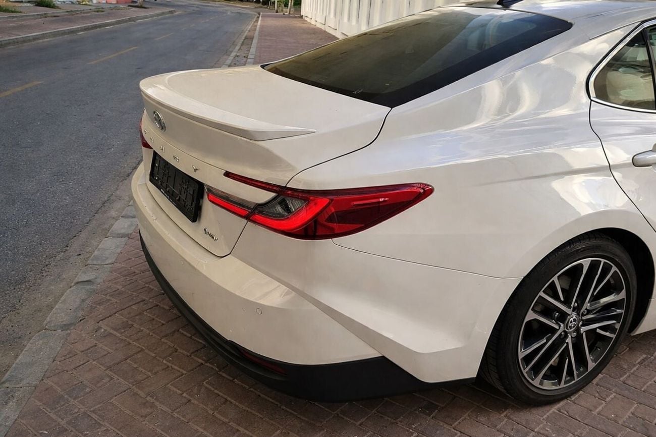 Toyota Camry E HEV