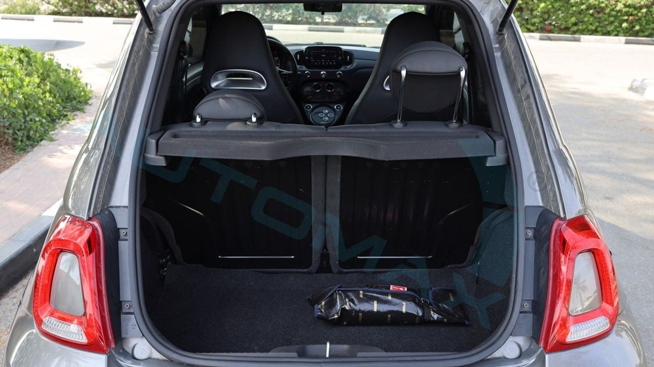 أبارث 695 Abarth 695 Turismo 1.4T 2023 GCC 23500Km With 2 Years Or 120,000 Km Warranty @Official Dealer