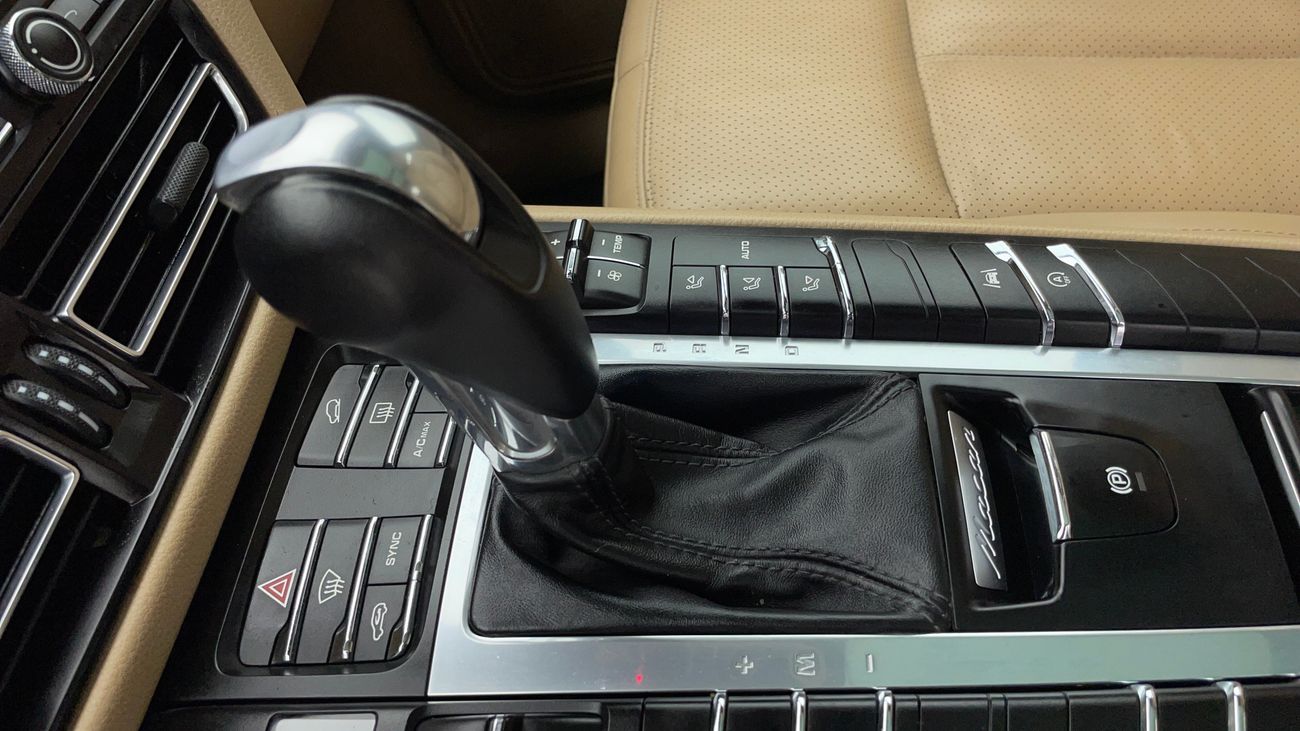 بورش ماكان STD 2 | بدون دفعة مقدمة | اختبار قيادة مجاني للمنزل