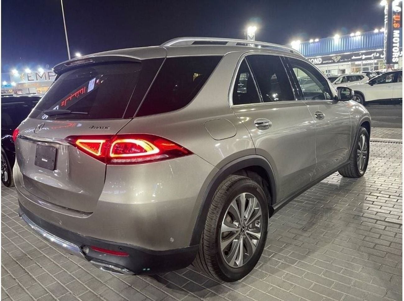 Used Mercedes Benz GLE450 4MATIC 2020 for sale in Dubai - 825248