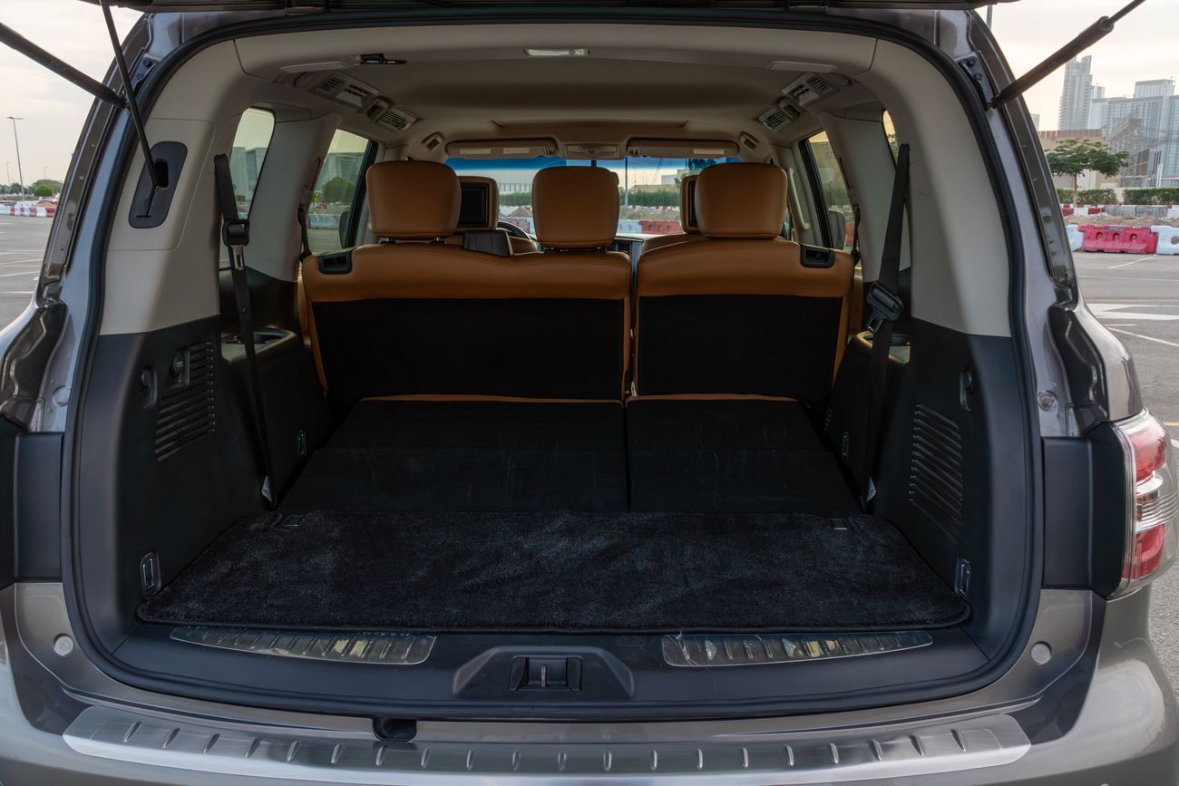 نيسان باترول SE Platinum City 5.6L