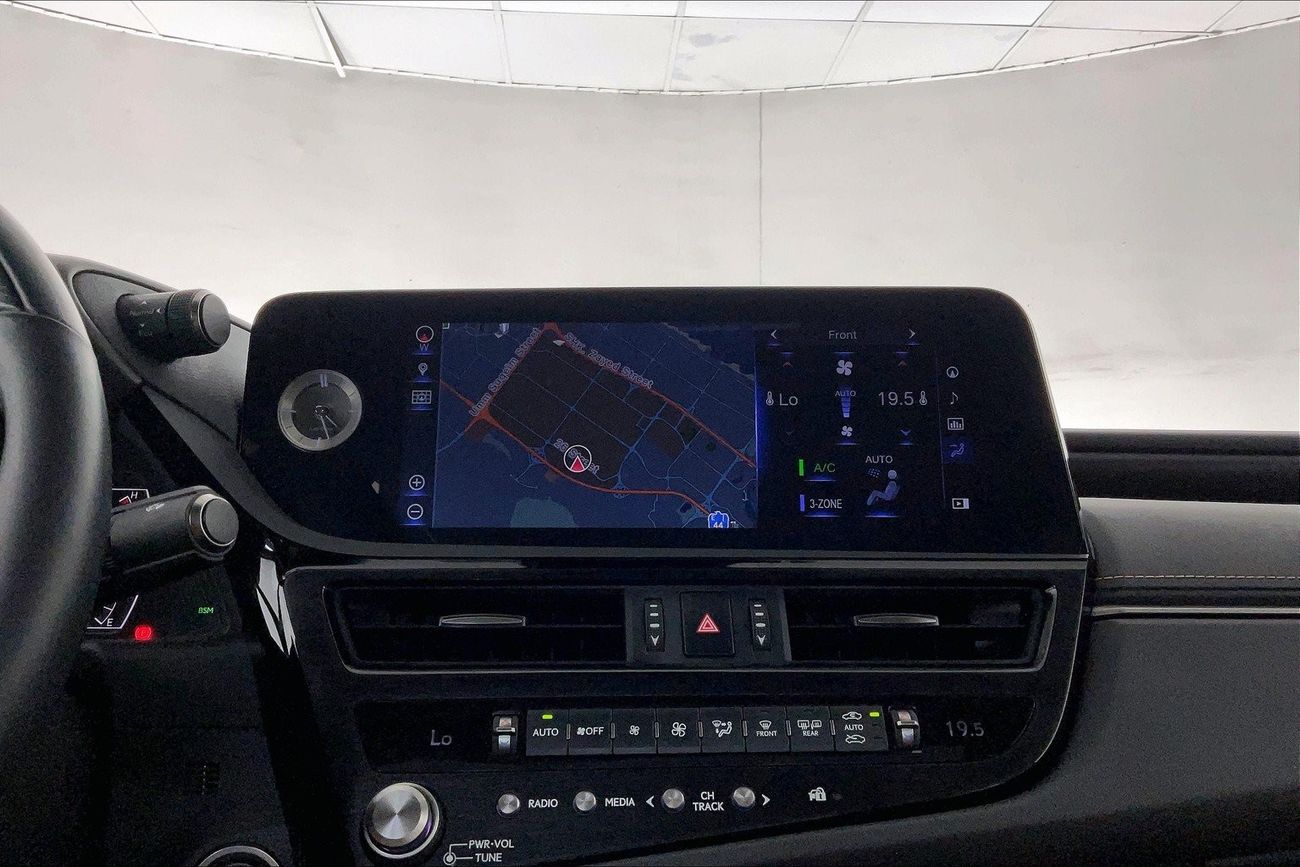 Nissan Sunny SV | 1 year free warranty | 0 Down Payment