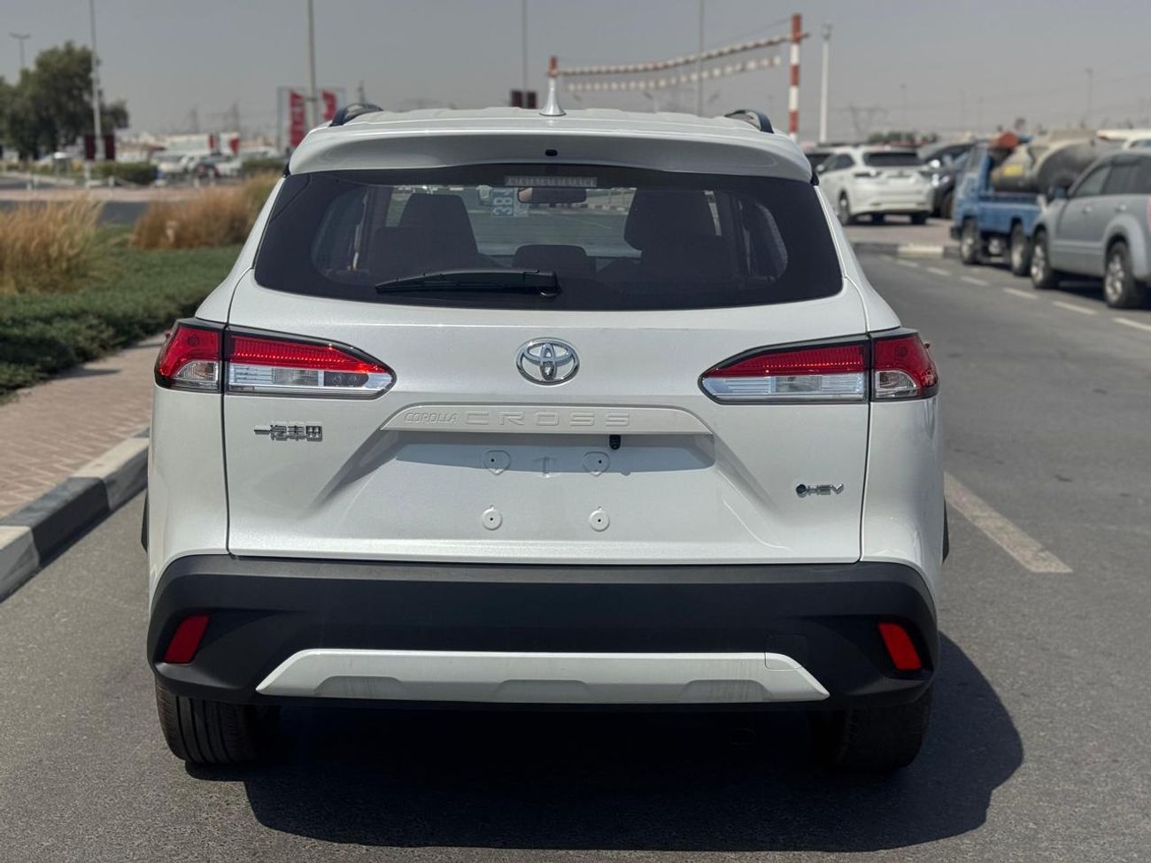 Toyota Corolla Cross TOYOTA CROSS WITH RARE CAMERA ,POWER TAILGATE , 2.0  HYBRID MY 2024