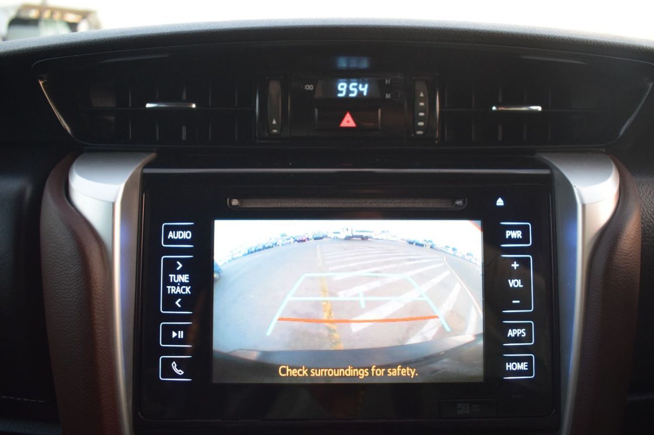 تويوتا فورتونر 2017 TOYOTA FORTUNER GXL