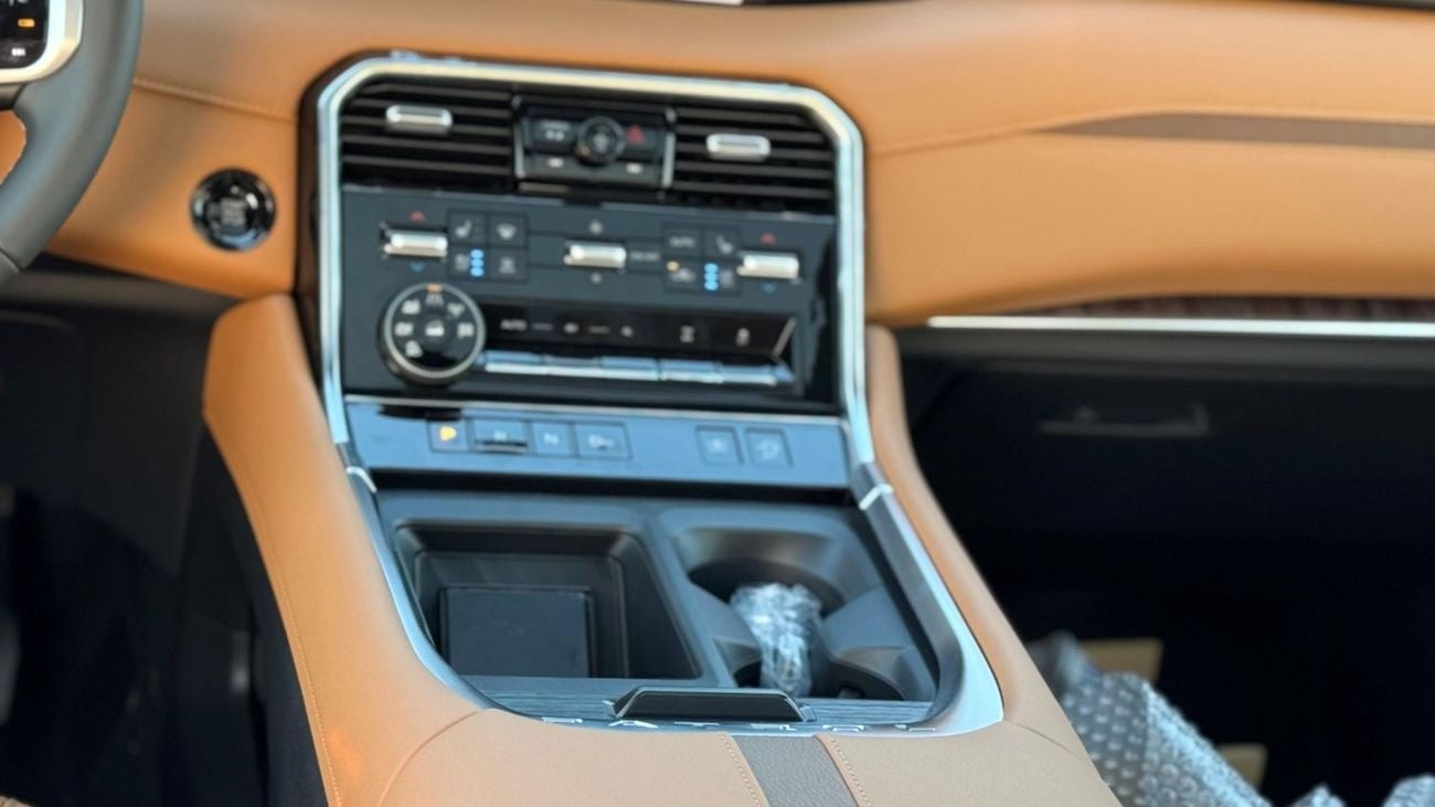 Nissan Patrol LE Platinum City 3.5L