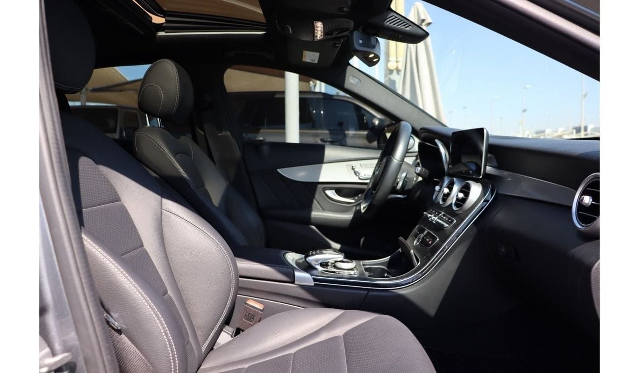 Mercedes-Benz C 300 MERCEDES-BENZ C300 / 2021 / USA / 2.0L TURBO / 28,000KM /