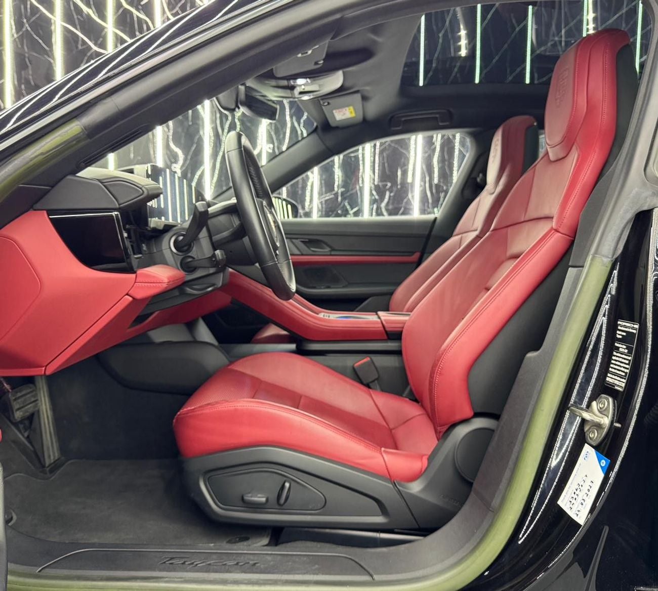 Porsche Taycan STD