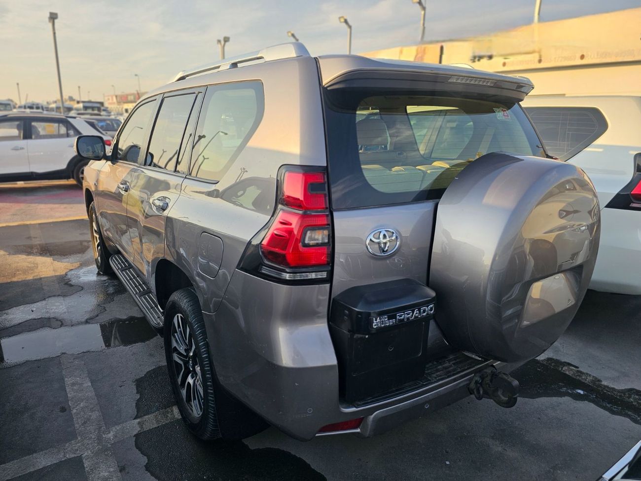 تويوتا برادو Toyota land cruiser Prado year 2022 FULL OPTION petrol engine brown color automatic transmission v6