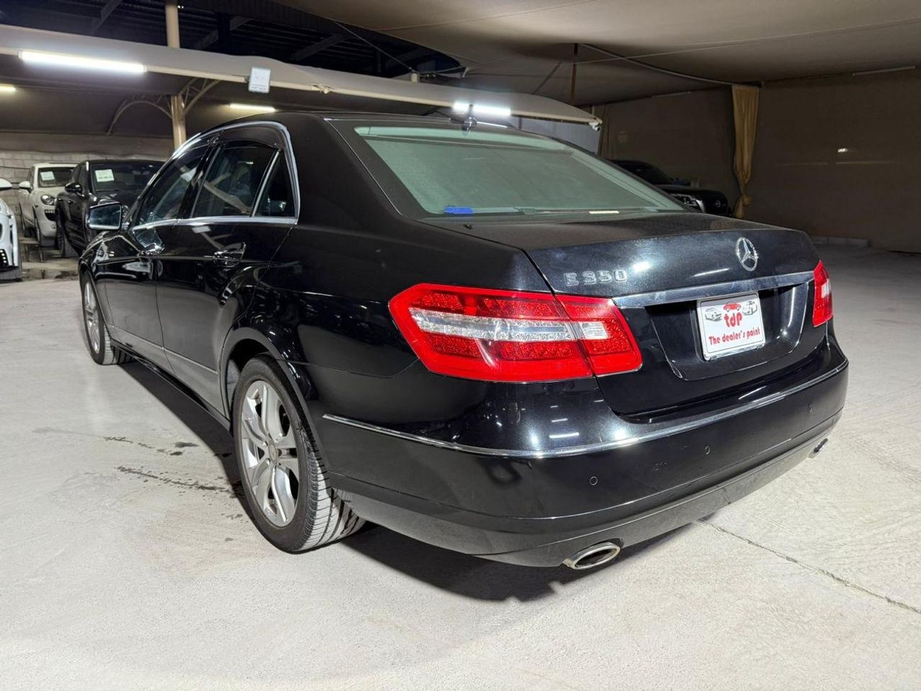 مرسيدس بنز E 350 3.5L | FULL SERVICE HISTORY| BLACK LEATHER SEATS | PUSH START