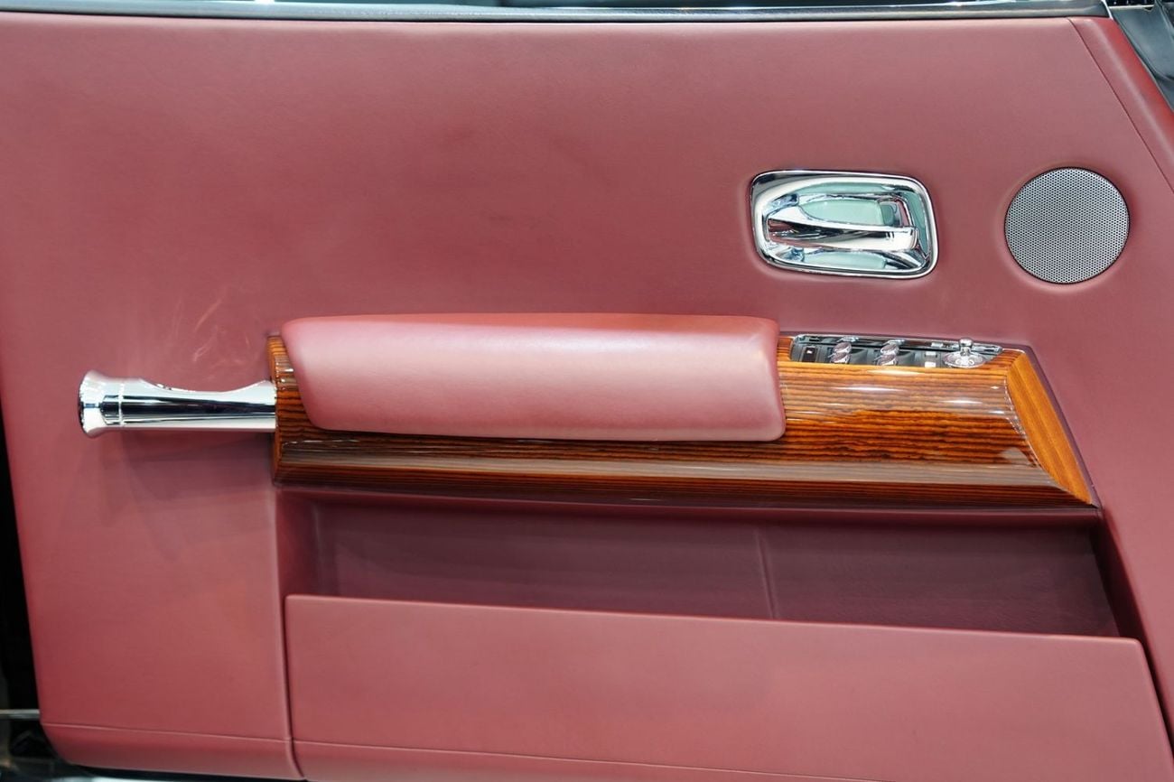 Rolls Royce Phantom COUPE DROPHEAD 2009 Rolls-Royce Phantom Drophead, Very Low KM!!