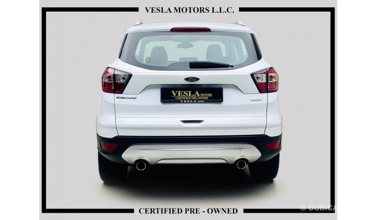 Ford Escape GCC / TITANIUM + AWD + ELECTRIC TAIL GATE + CAMERA + ECOBOOST / OFFICIAL DEALER WARRANTY ON THE CAR
