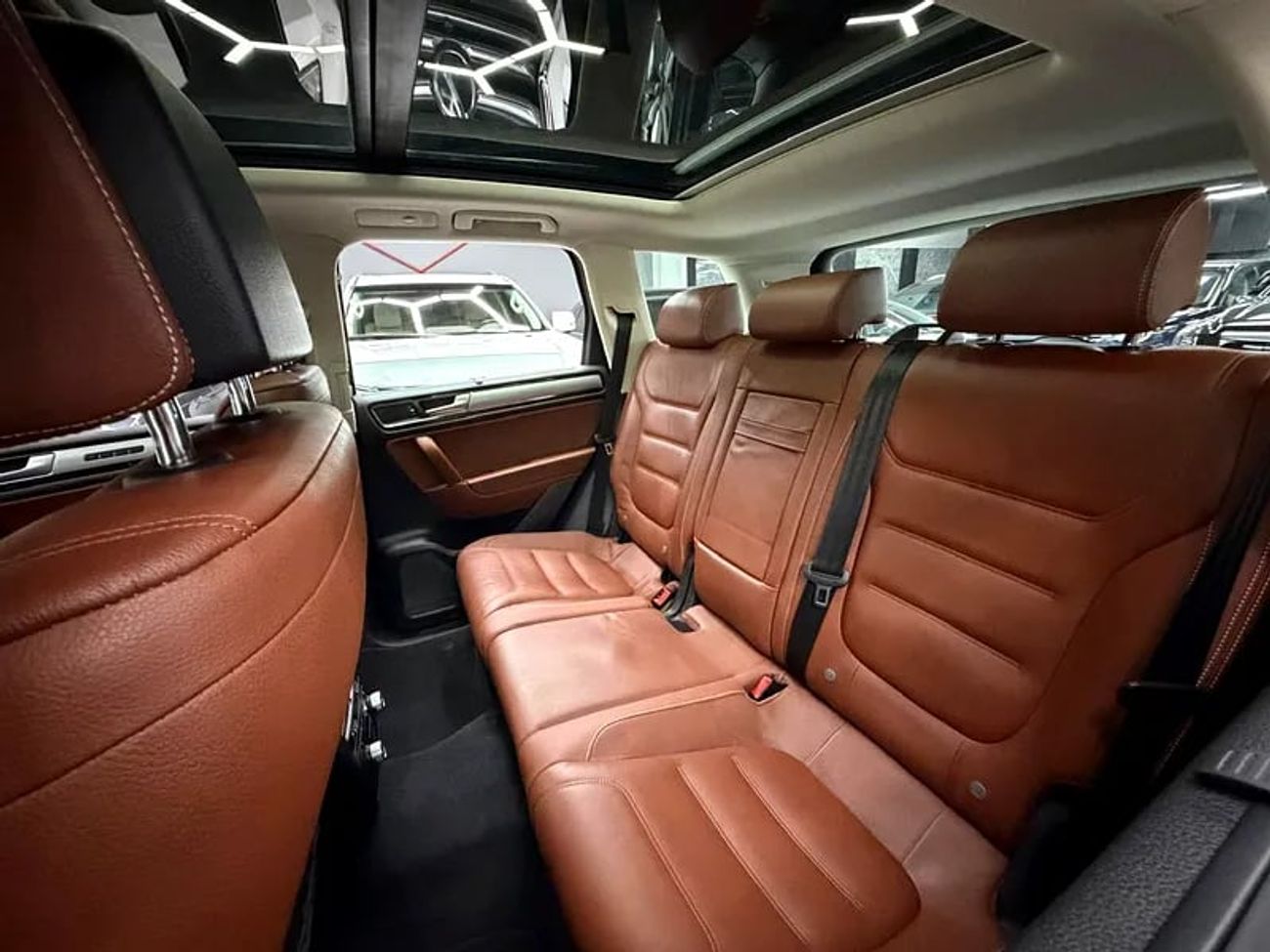 Volkswagen Touareg 1 Lay Owner | Full Agency Service History | R Line | GCC Specs