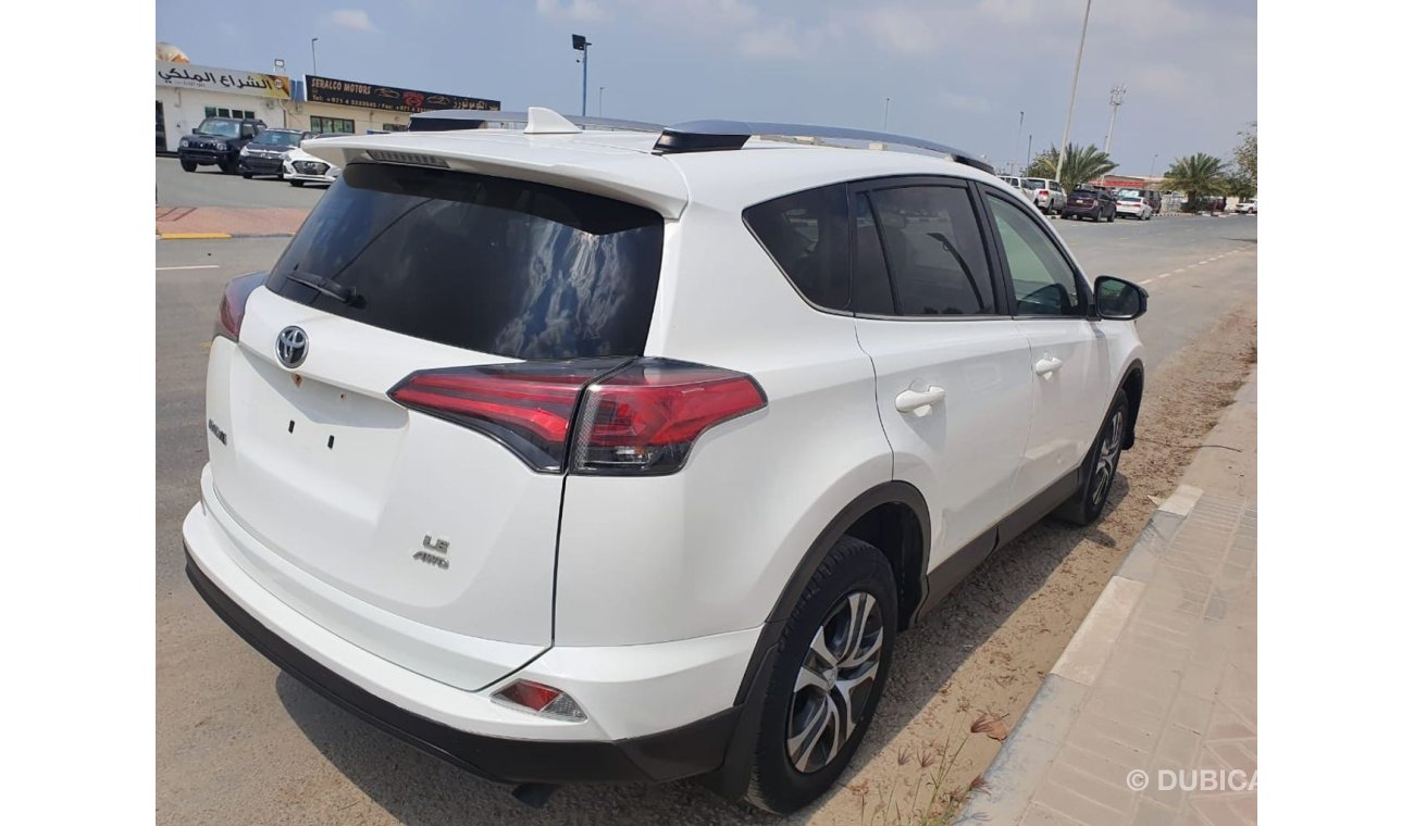 Toyota RAV4 LE 4x4 US SPECS