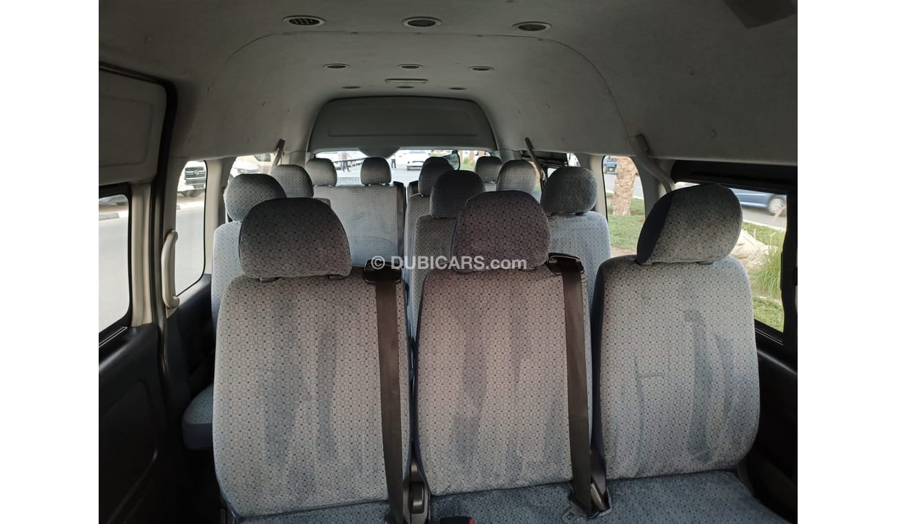 Toyota Hiace `HIGHROOF, 2.7L PETROL, REAR A/C / NO WORK REQUIRED (LOT # 159671)