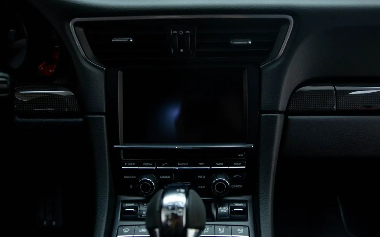 Porsche 911 GT3RS 4.0L (2 Seater) GT3RS - GCC Spec - With Warranty ( Al Nabooda )