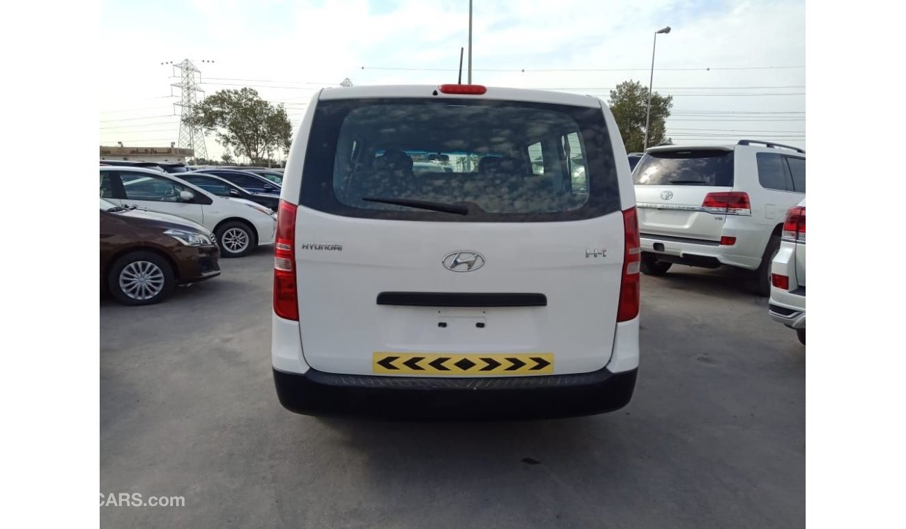 Hyundai H-1 HYUNDAI H1 2017