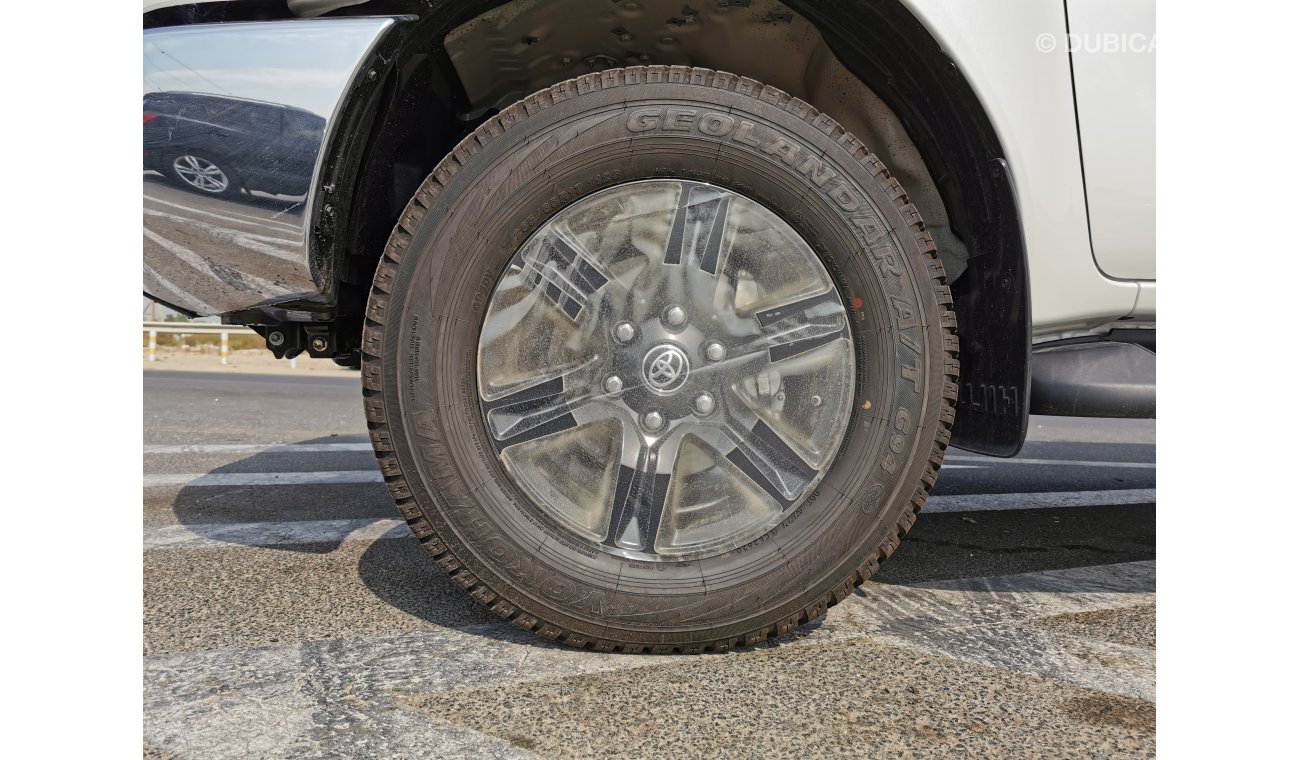 Toyota Hilux 2.7L PETROL, 17" ALLOY RIMS, 4WD, REAR CAMERA, LED HEADLIGHTS (CODE # THFO01)