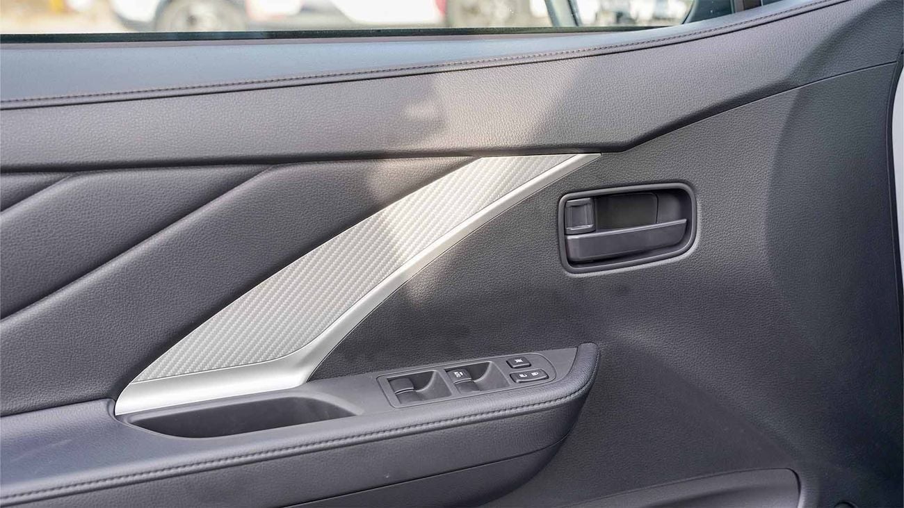 Mitsubishi Xpander Brand New 2026 Mitsubishi Xpander Medium Line (XP-ML) 1.5L | 7-Seater SUV | GCC Spec | Export Only