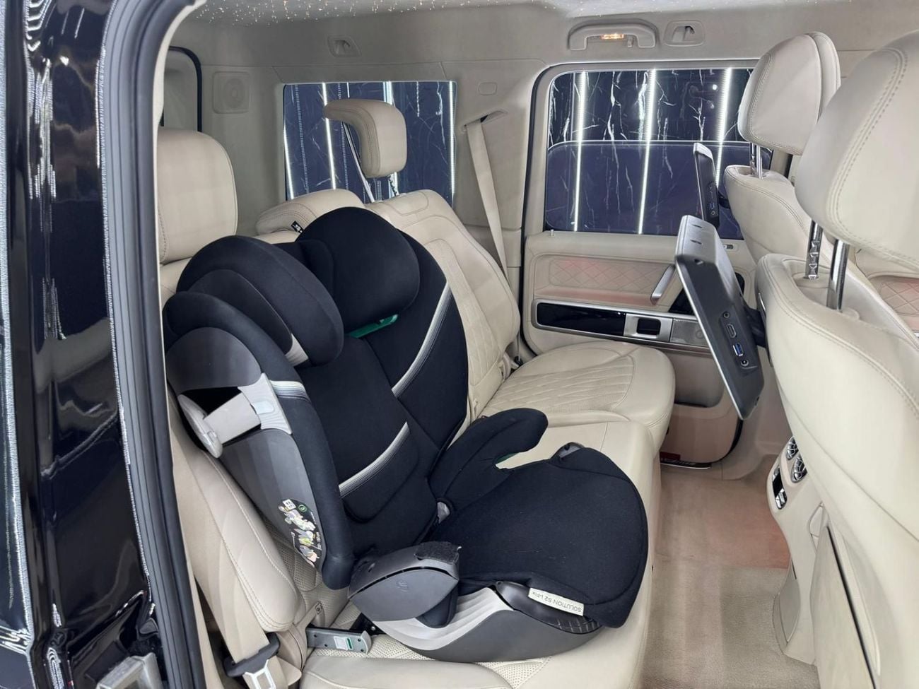 Mercedes-Benz G 63 AMG Std 4.0L