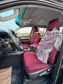 Toyota Hilux SR5 (NON GCC)