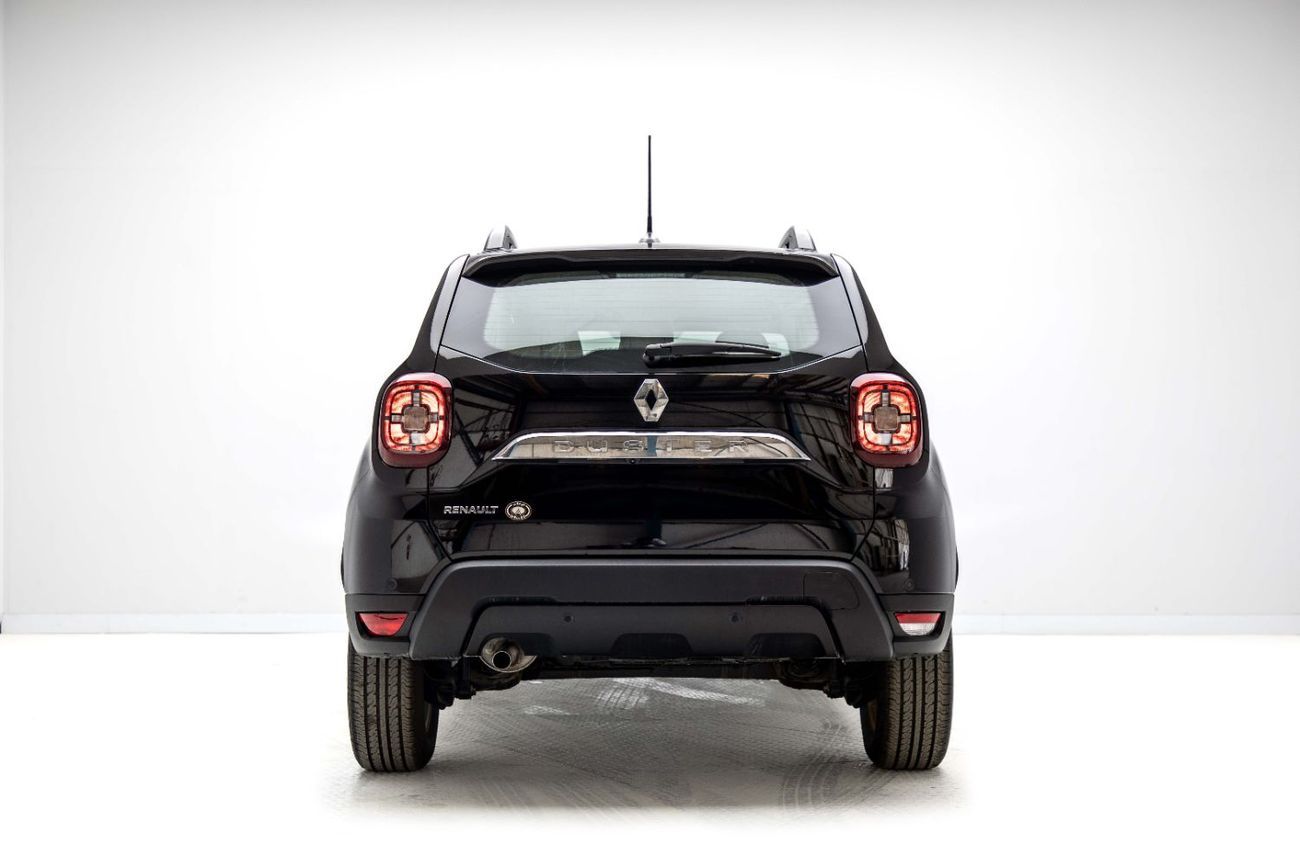 Renault Duster SE 1.6L - Black Inside Black | Export Only