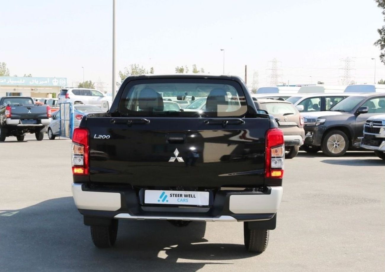 ميتسوبيشي L200 2023 - DIESEL - 2.5L -  DOUBLE CABIN - 4X4 - 5MT - POWER LOCKS AND POWER WINDOWS - EXPORT ONLY