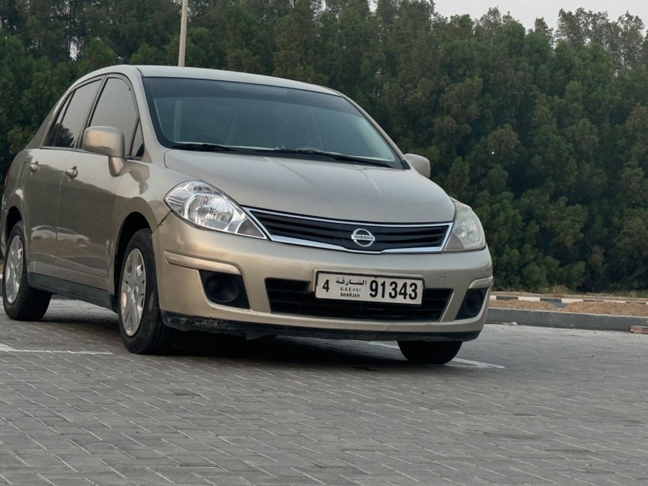 Nissan Tiida